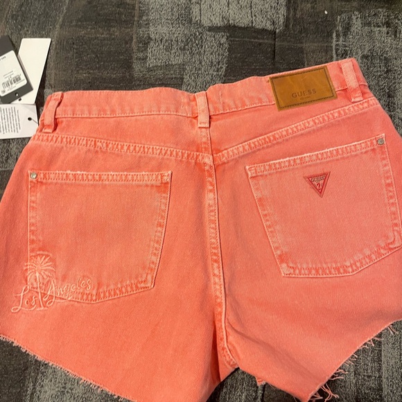 NWT Guess Shorts - Picture 3 of 7